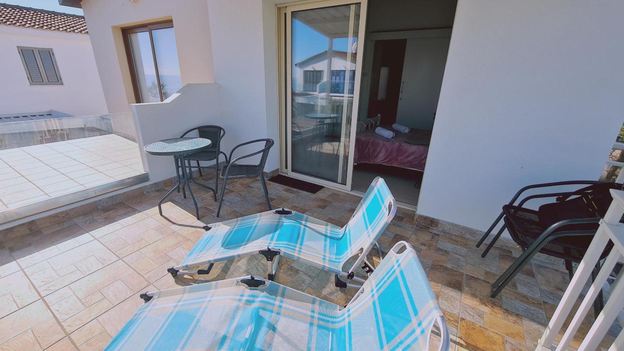 Apartment Crystal Waves Maisonette