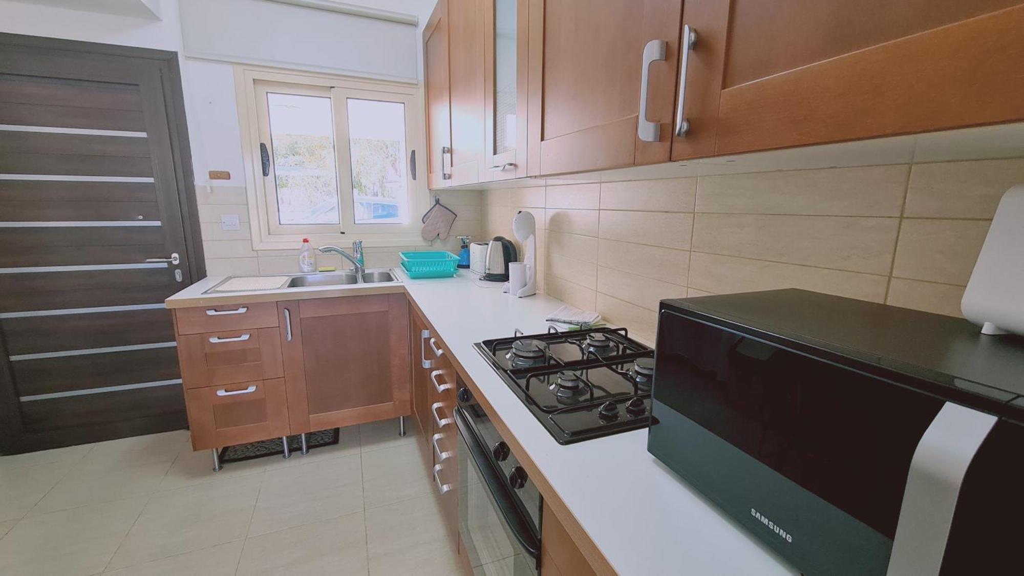 Crystal Waves Maisonette * Meneou